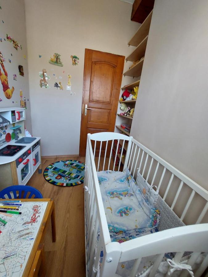 Csaladbarat Vendeglak Szegedi Maganszallashely 9 Fo Reszere, Nagycsaladok Es Barati Tarsasagok Reszere Exteriör bild
